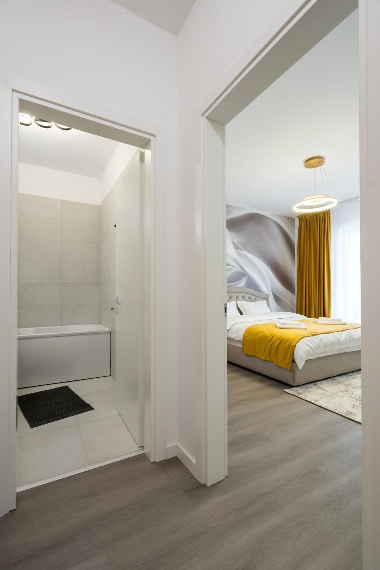 Apartament Plaza 224
